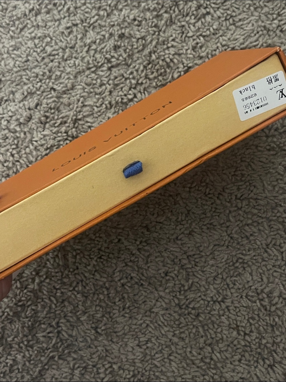 LV Box - Likely Wallet/Card Holder or Small Accessory - Picture 2 of 4